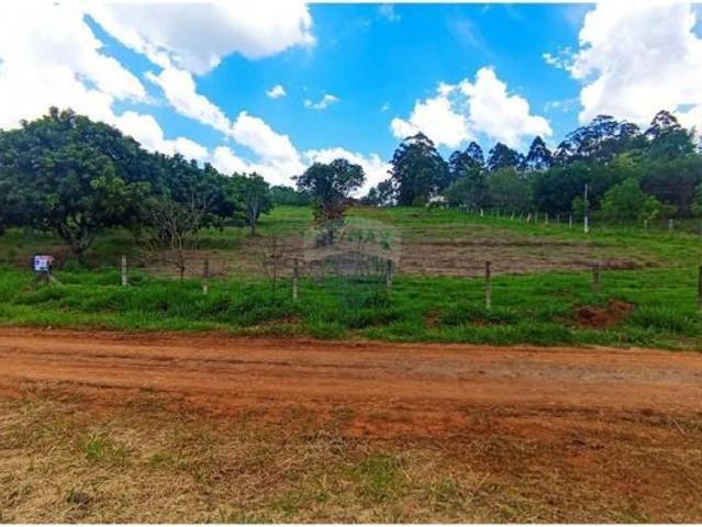 Terreno em, Pardinho/SP de 5000m² à venda por R$ 139.700,00
