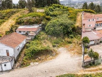 Terreno em Paredes