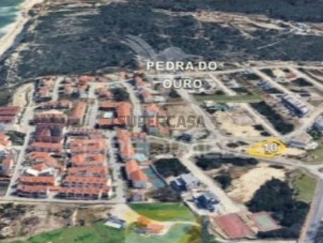 Terreno em Pataias e Martingança