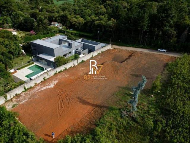 Terreno em Pinhais, ideal para chácara próximo Alphaville 3.002m² R$ 990.000,00