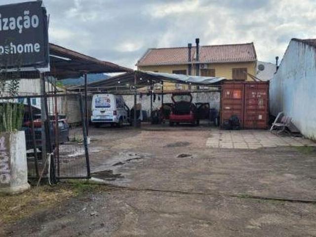 Terreno em Porto Alegre, no bairro Hípica, à venda