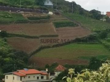Terreno em Porto da Cruz