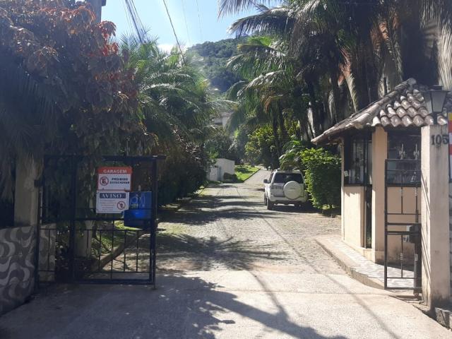 Terreno em Praia Do Saco, Mangaratiba/RJ de 407m² à venda por R$ 219.800,00