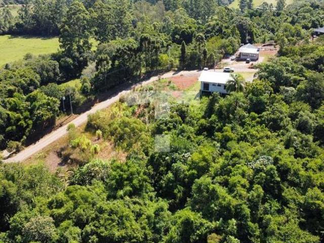 TERRENO EM PRESIDENTE LUCENA