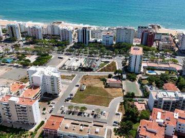 Terreno em Quarteira