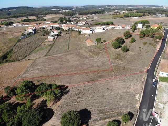 Terreno em Ramalhal de 5630,00 m²