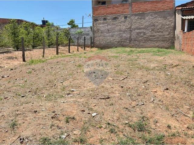 Terreno em Reserva Ecológica Sete Nascente, Bofete/SP de 180m² à venda por R$ 69.900,00