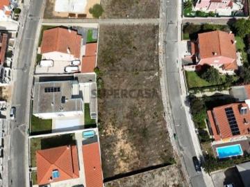 Terreno em Rio Maior de 240,00 m²