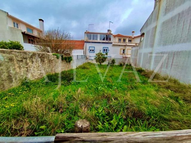 Terreno em São Teotónio