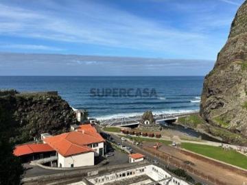 Terreno em São Vicente de 1650,00 m²