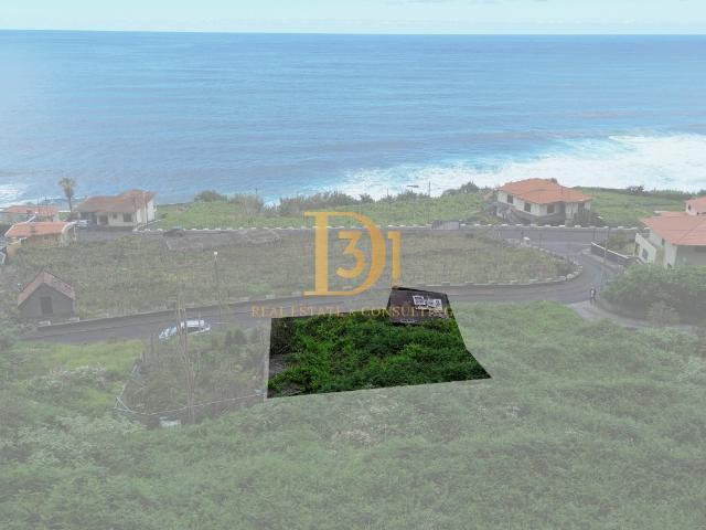 Terreno em São Vicente Vista Mar