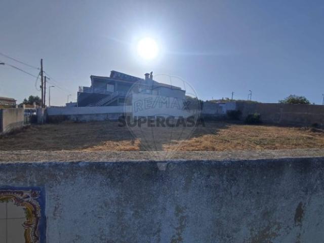 Terreno em São Domingos de Rana