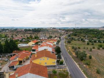 Terreno em São João Baptista e Santa Maria dos Olivais