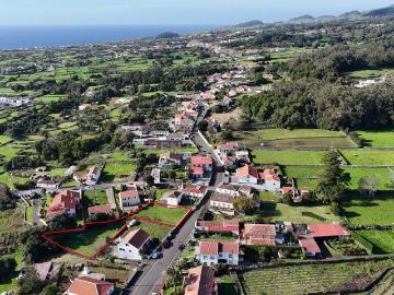 Terreno em São Mateus da Calheta, Ilha Terceira 50.000€