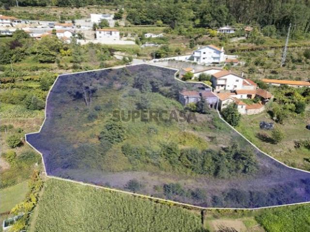 Terreno em São Pedro de Castelões