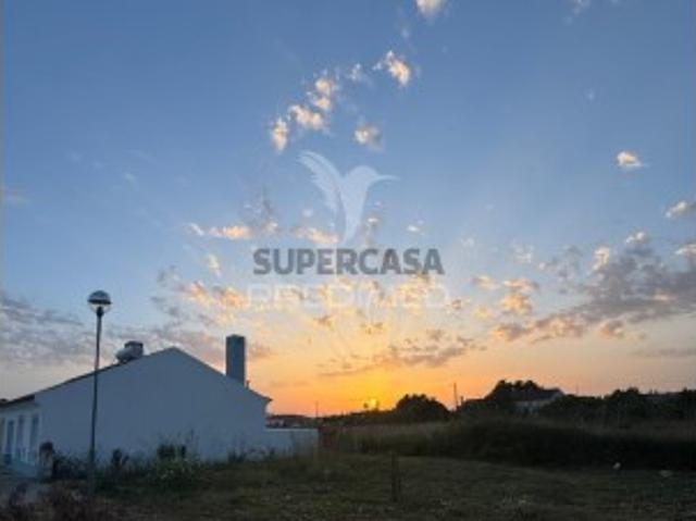 Terreno em São Salvador e Santa Maria