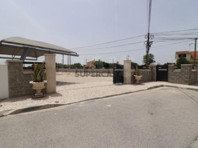 Terreno em Samora Correia