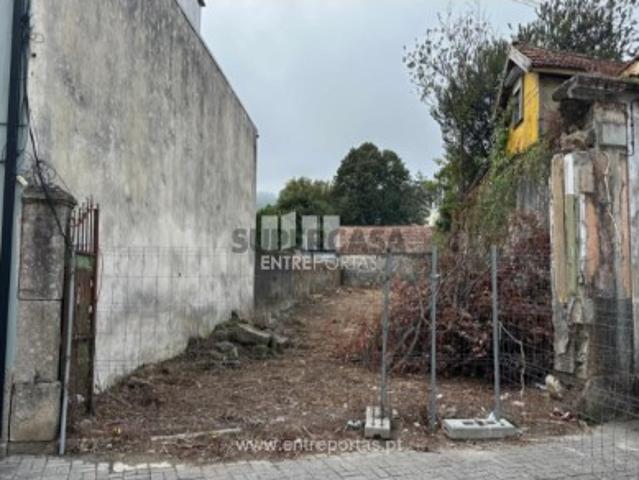 Terreno em Santa Maria Maior e Monserrate e Meadela