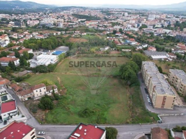 Terreno em Santa Maria Maior