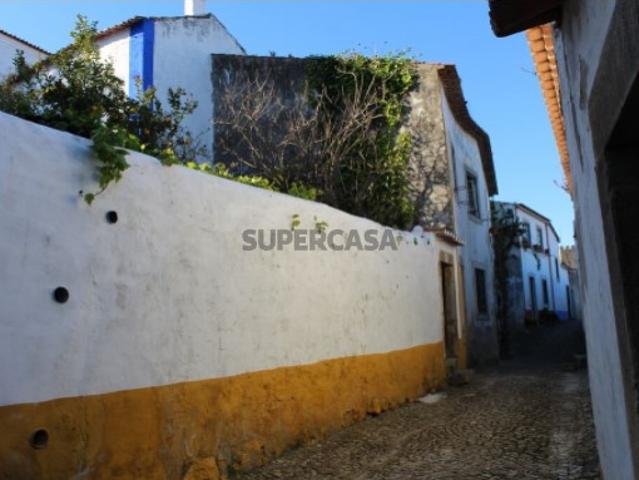 Terreno em Santa Maria, São Pedro e Sobral da Lagoa