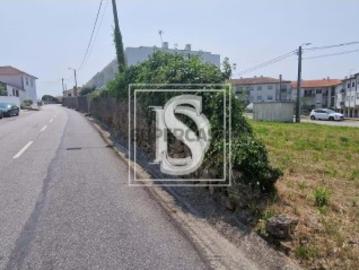 Terreno em Santa Maria Maior e Monserrate e Meadela