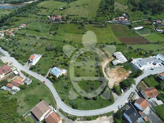Terreno em Santa Clara, com ótima exposição solar