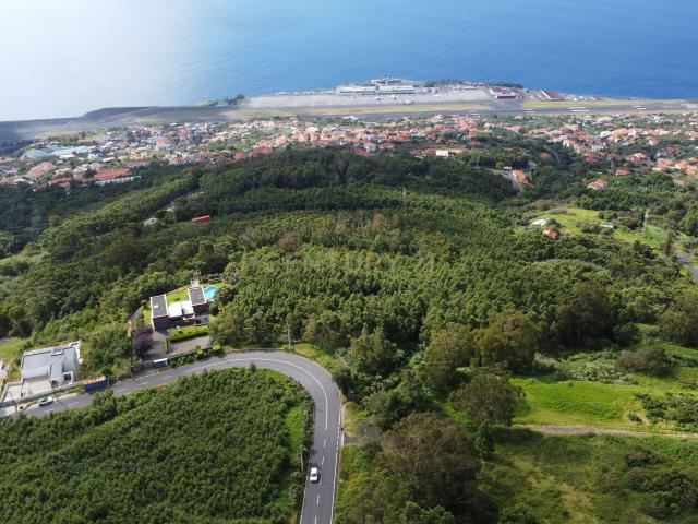 Terreno em Santa Cruz, Ilha da Madeira