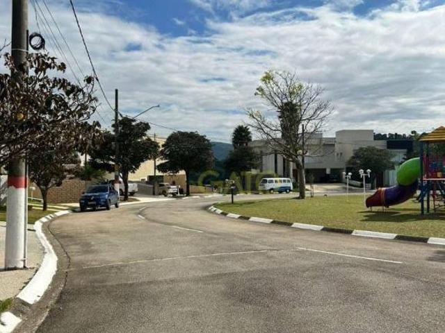 Terreno em Santana de Parnaíba, Terreno no Condomínio New Ville em Santana de Parnaíba/SP