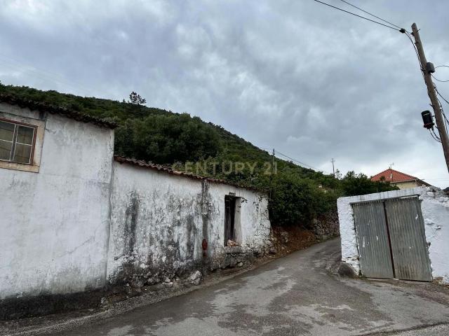 Moradia em Santarém l Potencial de Reabilitação