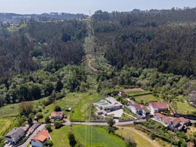 Terreno em Santiago de Riba Ul