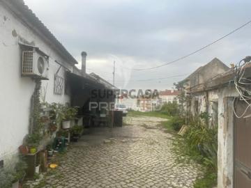 Terreno em Paio Pires