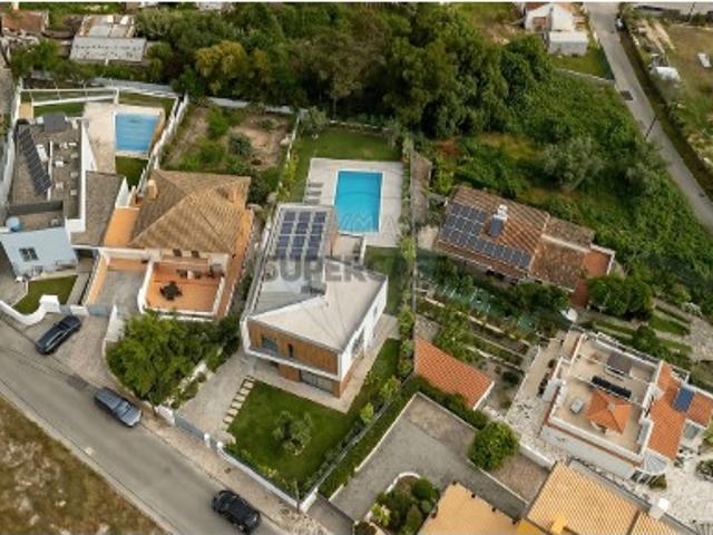 Terreno em Sesimbra Santiago