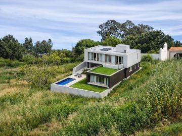 Terreno em Silveira de 1920,00 m²