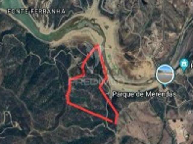 Terreno em São Bartolomeu de Messines