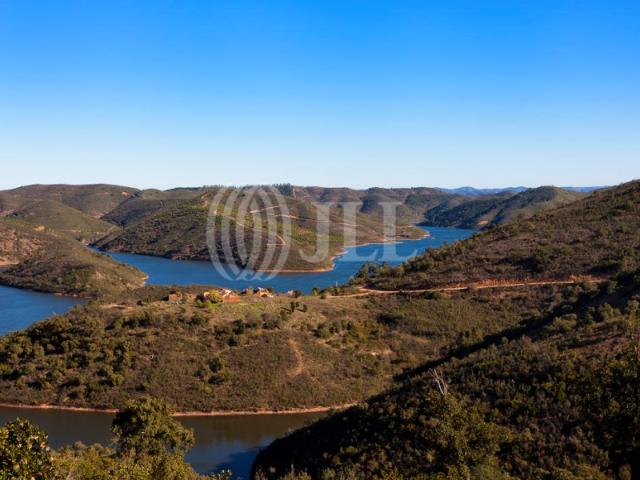 Terreno em Silves no Algarve
