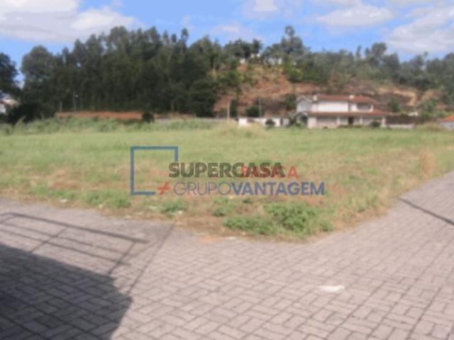 Terreno em Taveiro, Ameal e Arzila