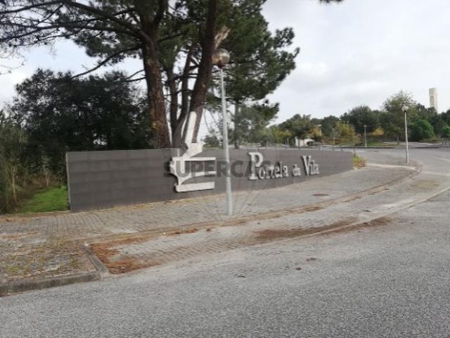 Terreno em União Freguesias Santa Maria, São Pedro e Matacães
