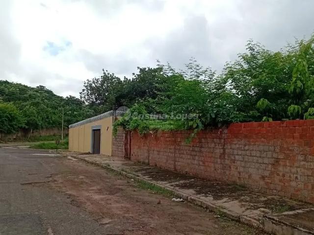 Terreno em Uruguai, Teresina/PI de 662m² à venda por R$ 229.000,00