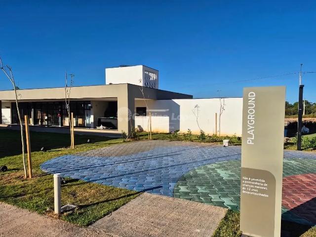 Terreno em Uruguai, Teresina/PI de 324m² à venda por R$ 399.000,00