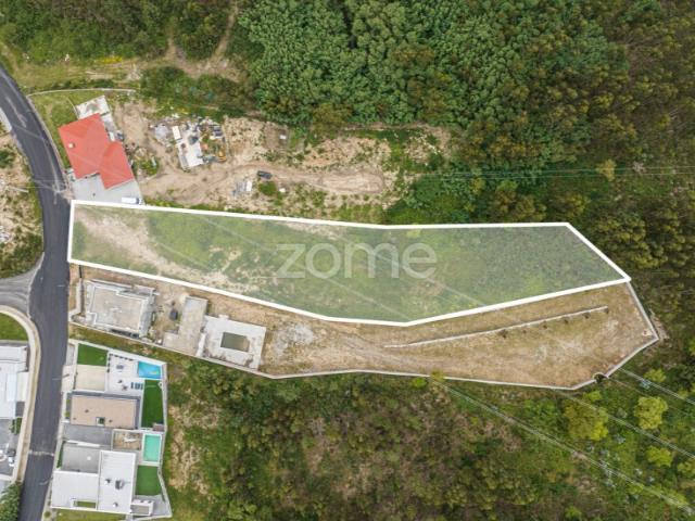 Terreno em Vandoma, Paredes com Projeto Aprovado