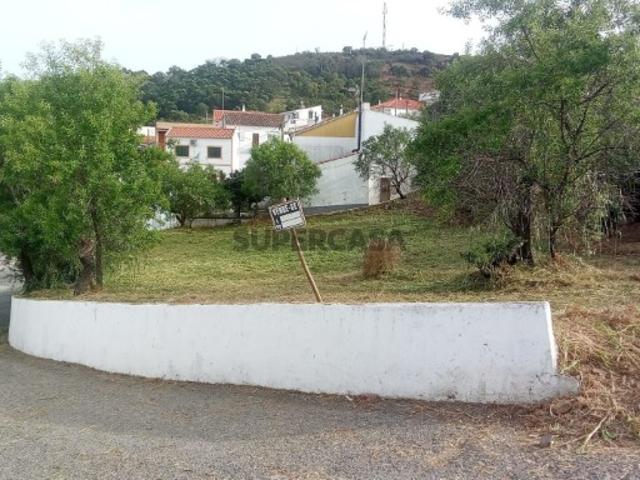 Terreno em Vaqueiros