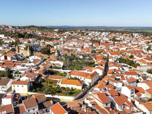 Terreno em Viana do Alentejo