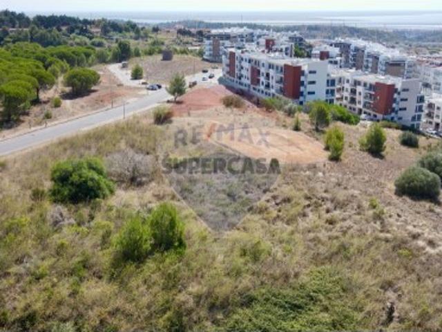 Terreno em Vialonga