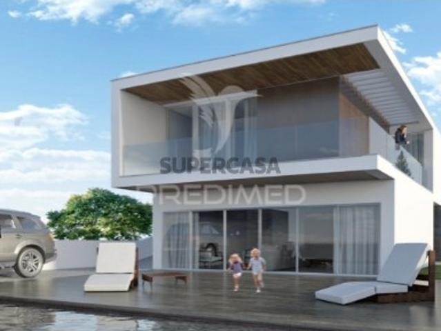 Terreno em Vialonga