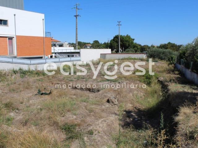 Terreno em Vila Chã de Sá para construção