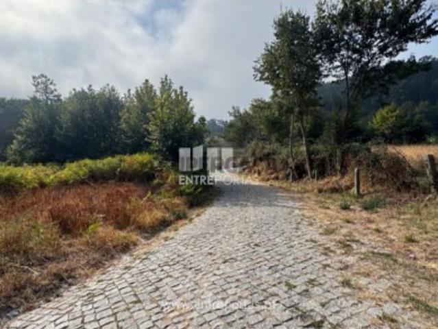 Terreno em Vila Boa de Quires e Maureles