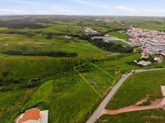 Terreno em Vila do Bispo e Raposeira