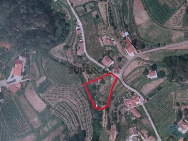 Terreno em Vila e Roussas de 1100,00 m²
