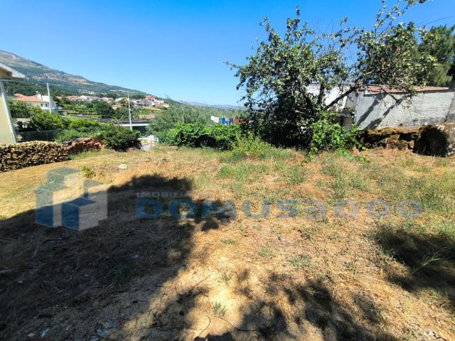 Terreno em Vila Marim