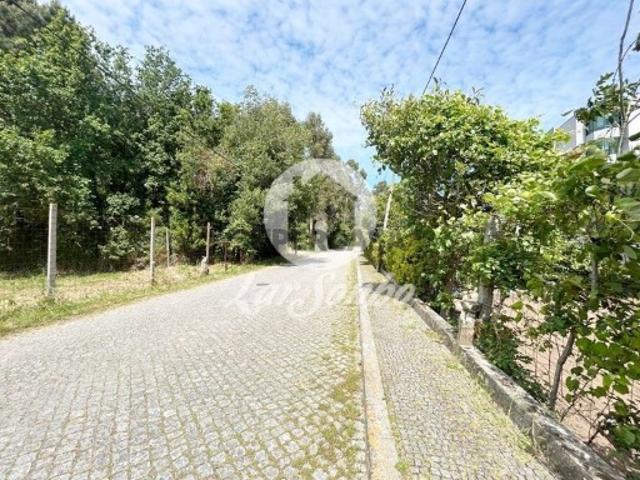 Terreno em Vila Nova da Telha